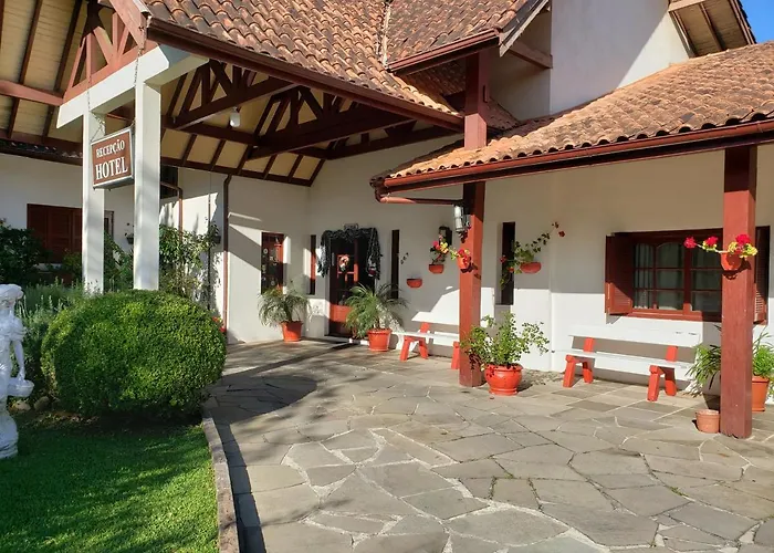 Hotel Pousada Das Flores