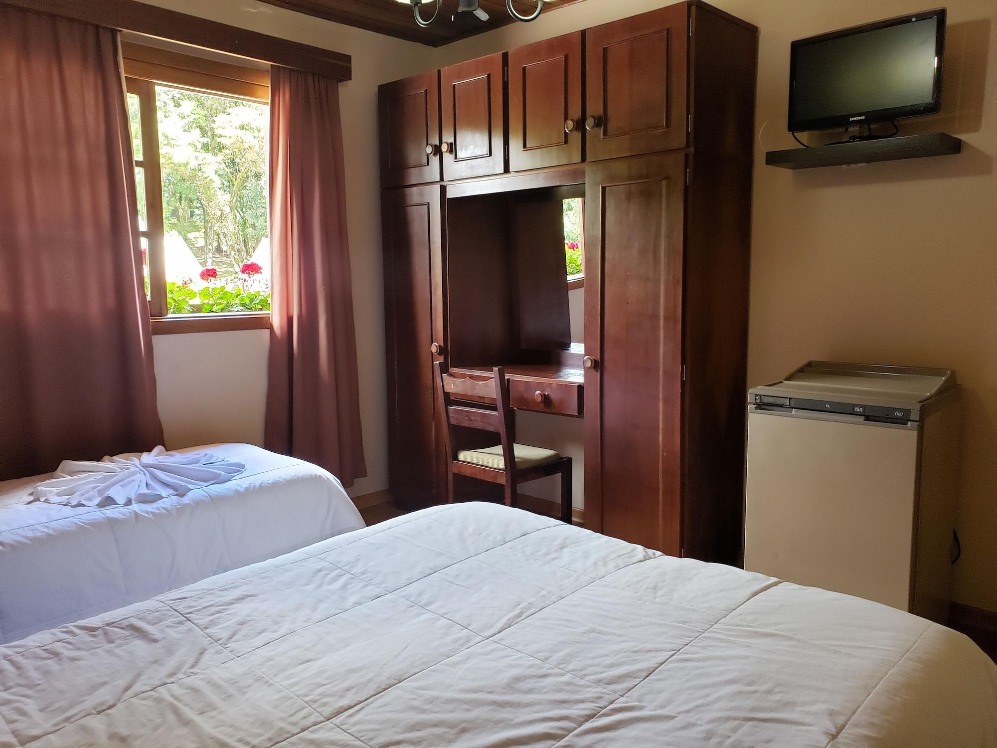 Inn Flores 2*